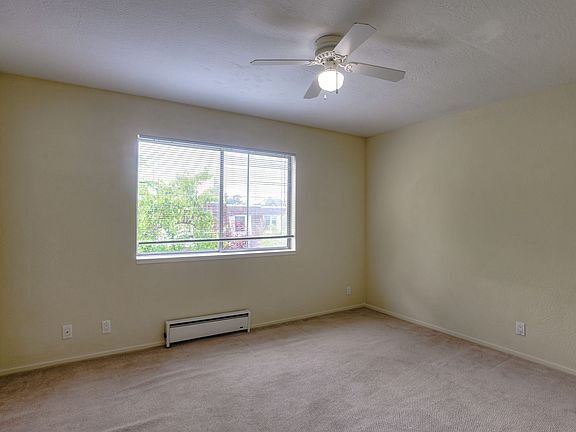 Photo - "Charming 2-Bed, 2-Bath Menlo Park Retreat... Apartment