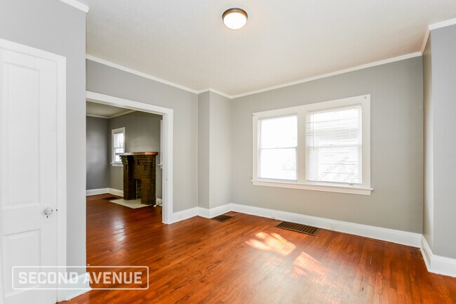 Building Photo - 1309 Ryland Ave