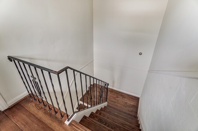 Common areas feature newly refinished hardwood floors and fresh paint! - 1711 Portman Ave