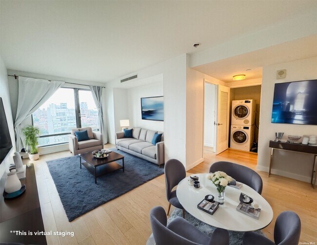 Foto del edificio - 13835 39th Ave