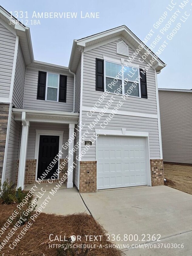 Building Photo - Corner Unit Townhome