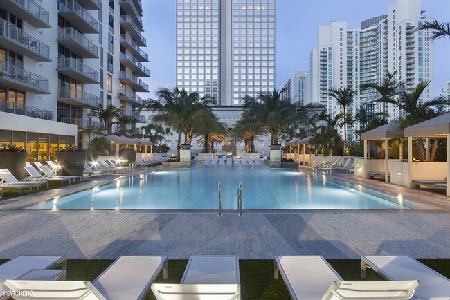 Foto del edificio - 1 br, 1 bath  - 245 SE 2nd Ave Monarc at Met
