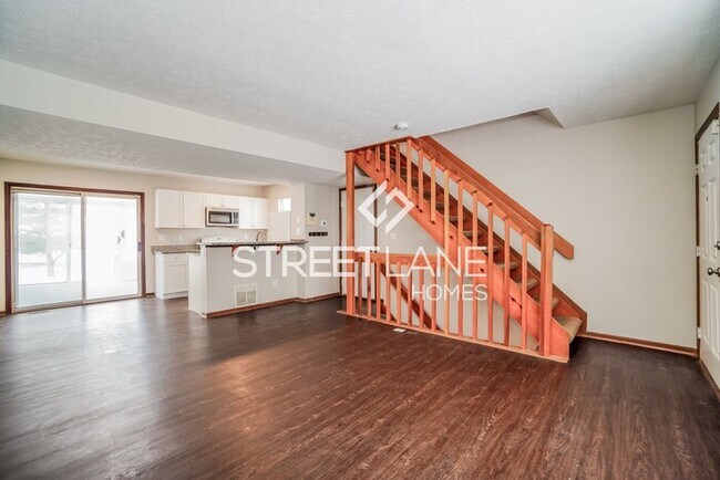 Foto del edificio - REDUCED! - Now offering $500 off first ful...