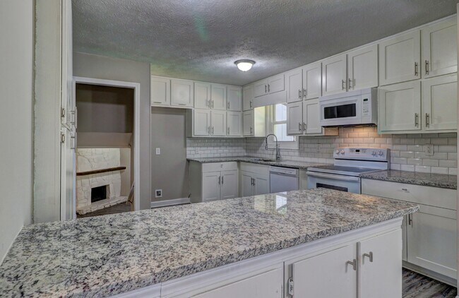 Foto del edificio - 894 Concord Rd SW