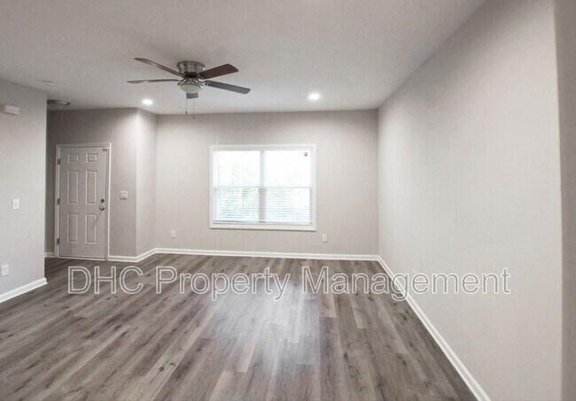Foto del edificio - 2290 Connally Pl