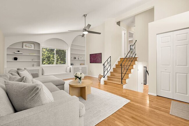 Foto del edificio - 11834 Charles Rd