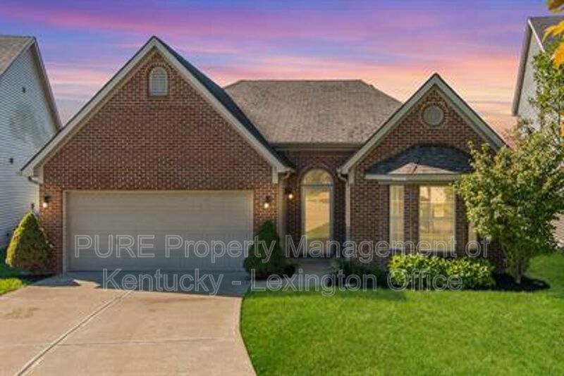 Primary Photo - 1076 Stonecrop Dr