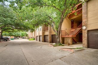 Building Photo - 6804 N Capital of Texas Hwy
