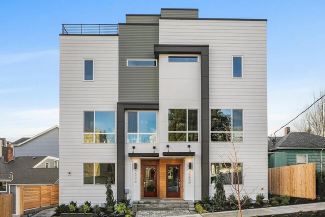 Building Photo - 3629 1st Ave NW