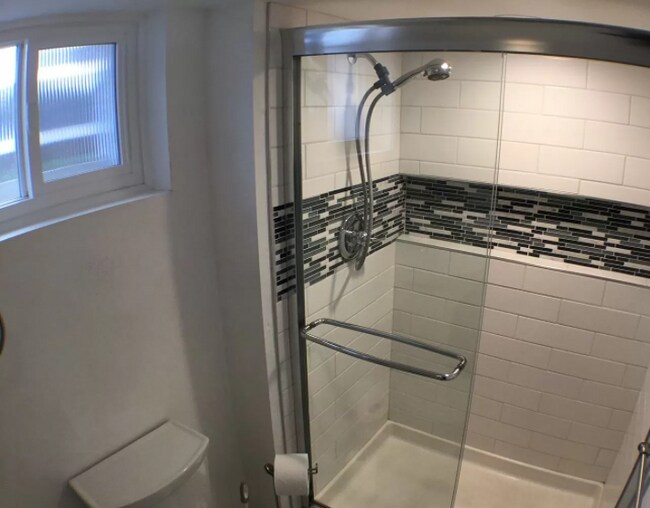 Foto del edificio - 4524 Beach Ct