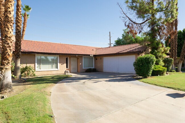 Foto del edificio - 82330 Gable Dr