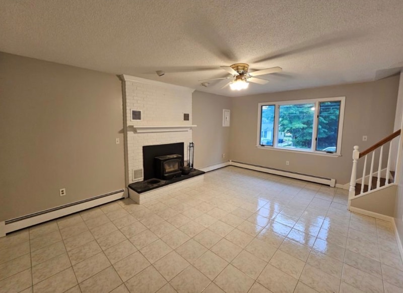 Building Photo - 35 Evers St