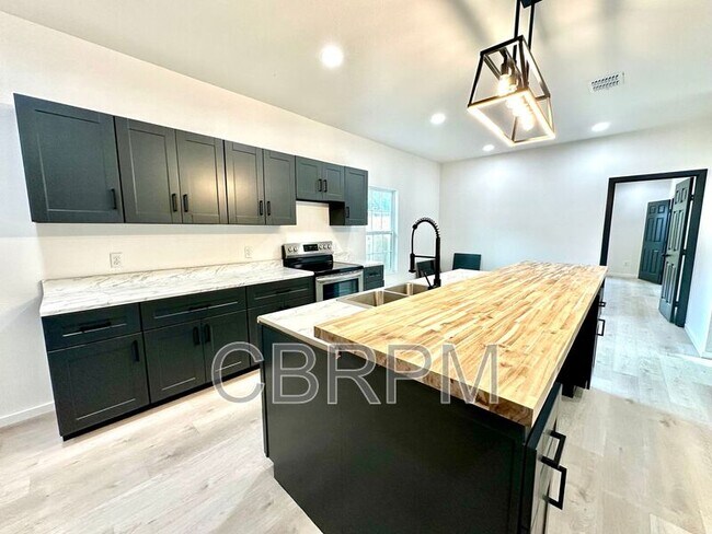 Foto del edificio - 2617 47th St