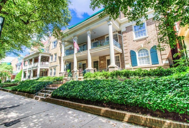 Foto del edificio - Pierce Arrow Properties