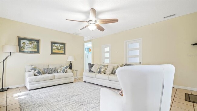 Foto del edificio - 2506 Formosa Ave