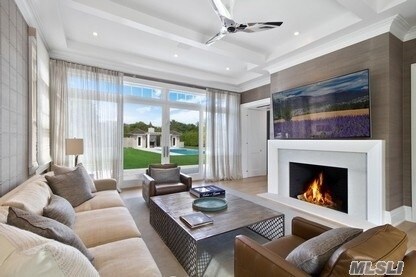 Foto del edificio - 210 Bluff Rd