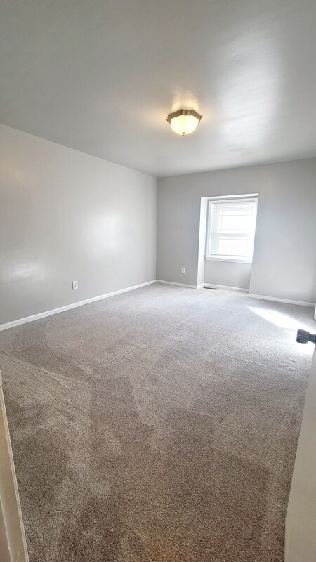 Building Photo - 5237 Goolsby Ct