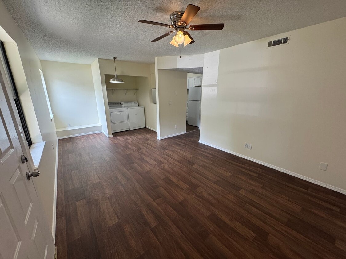 Primary Photo - 1 Bedroom / 1 Bath Apartment in Batesville