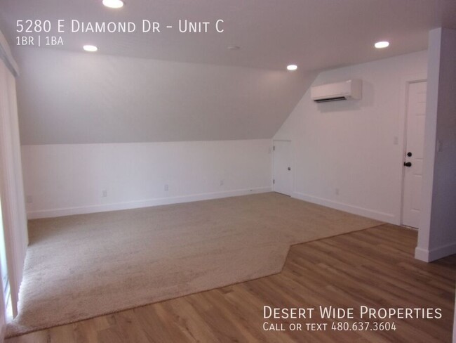 Building Photo - 5280 Diamond Dr