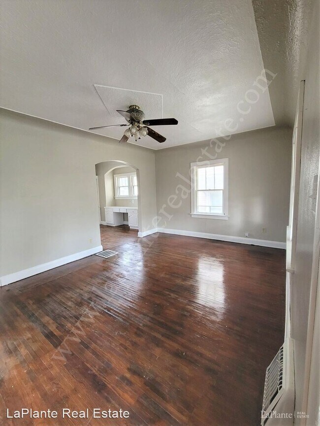 Building Photo - 3 br, 1 bath House - 613 Pearl St 1