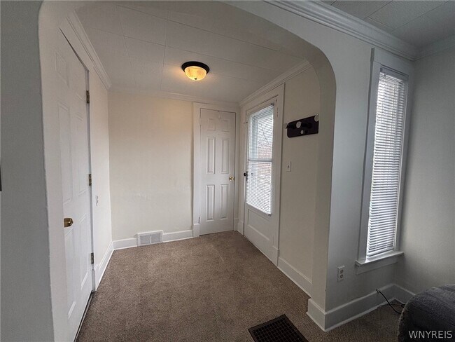 Foto del edificio - 232 Columbus Ave