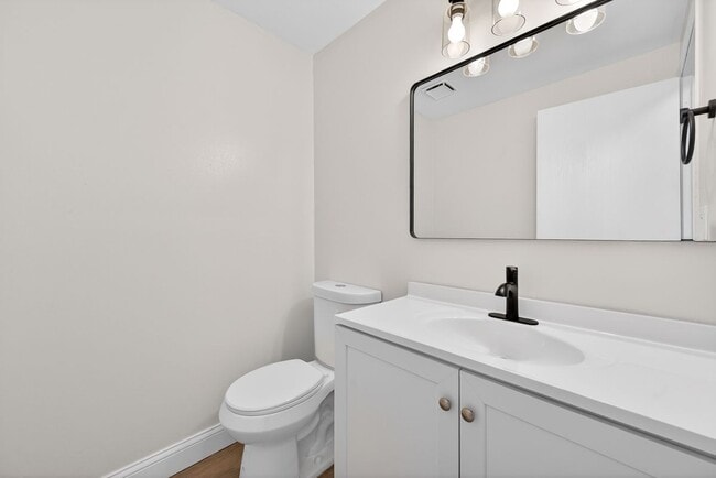 Building Photo - 1447 Pepperdine Ct