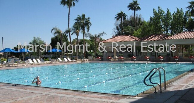 Foto del edificio - Beautiful 3 bedroom Gilbert home in Val Vi...