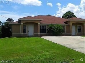 Building Photo - 4946 Golfview Blvd
