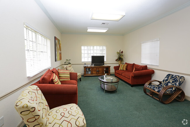 Mariners Landing Apartments Fort Myers