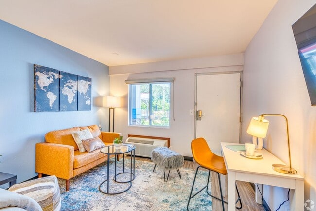 Interior Photo - Good Homes