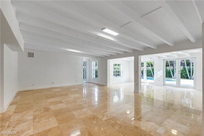 Foto del edificio - 4 br, 2 bath House - 1951 Admirals Way
