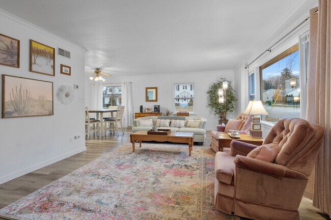 Sala de estar 2 - 729 Eliza St