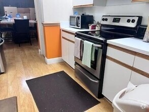 Building Photo - 13001 SW 11th Ct