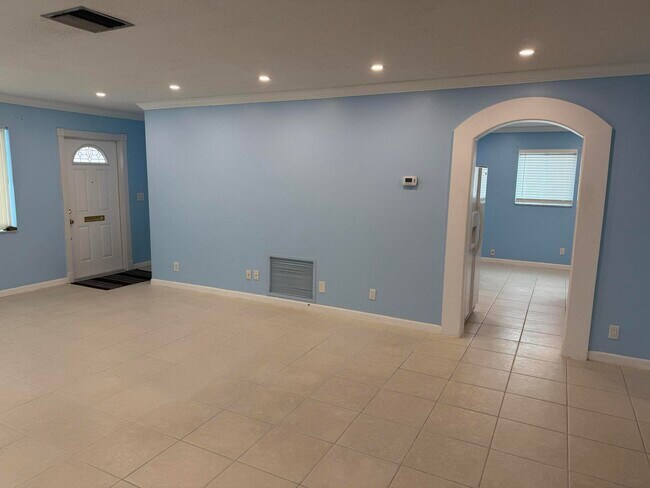 Foto del edificio - 124 SW 9th St