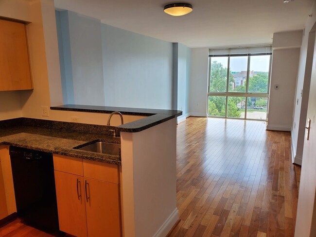 Foto del edificio - 1000 New Jersey Ave SE