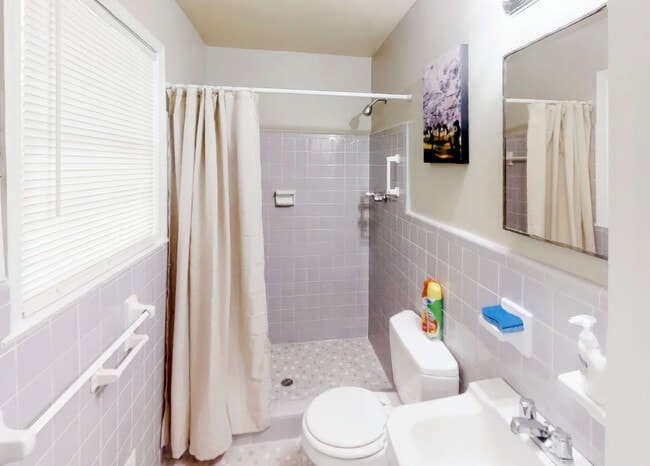 Photo - 276 Bromack Dr SE Apartment