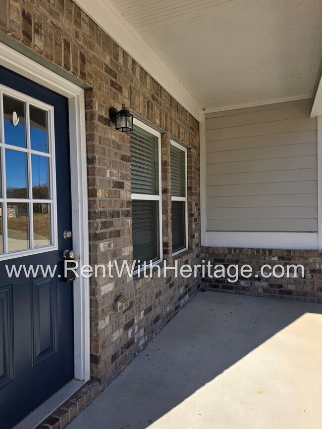 Foto del edificio - Stunning New 4bd/ 2.5ba / Immaculate / Attention to Detail/ Great Location