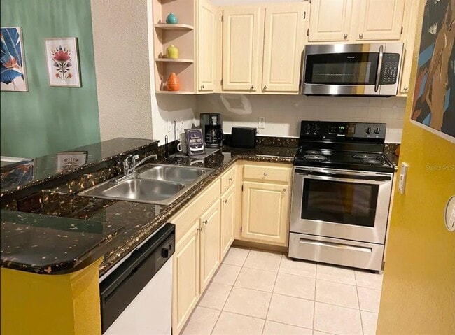 Foto del edificio - 8818 Dunes Ct