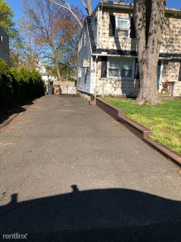 Primary Photo - 26 Albin Rd