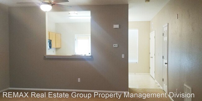 Building Photo - 3 br, 2.5 bath House - 7848 Sandy Springs ...