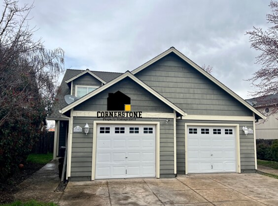 Primary Photo - 1292 Clearsprings Dr
