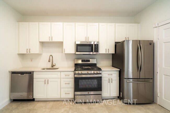 Foto del edificio - 298 Brookline St