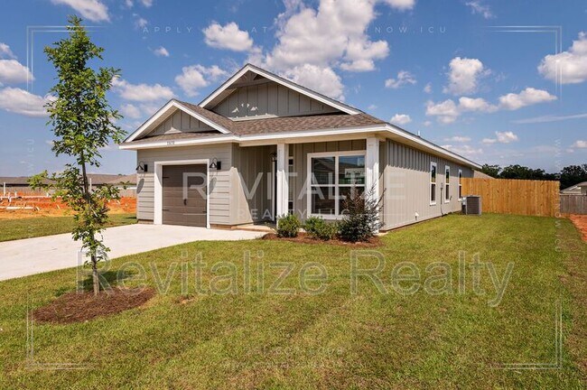 Foto del edificio - 13658 Addison Pl