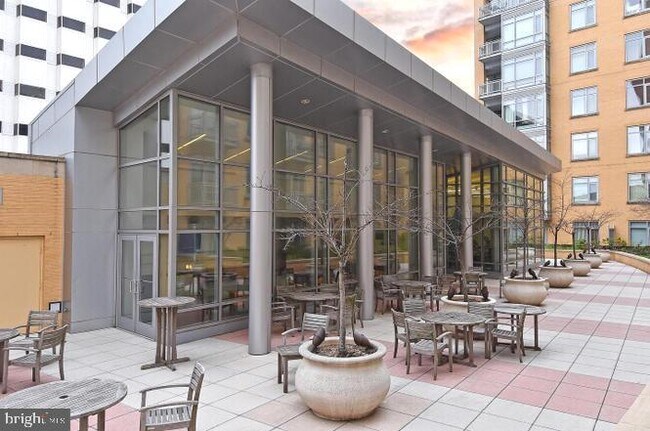 Building Photo - 6500 America Blvd