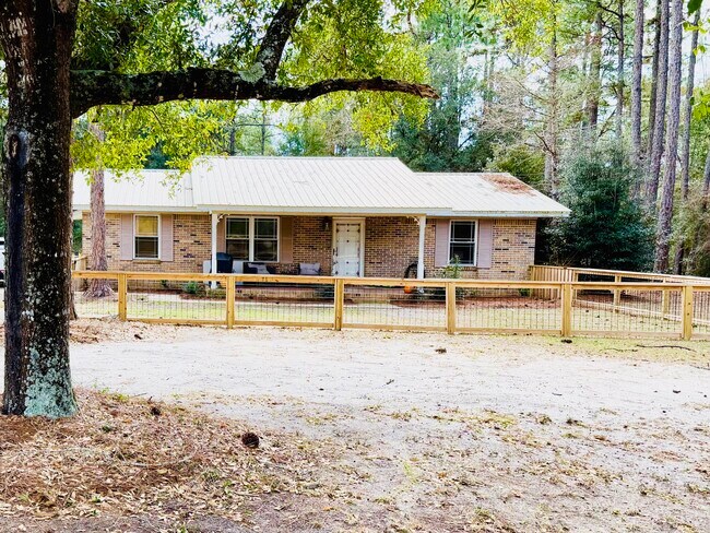 Foto del edificio - 1934 Co Hwy 3280