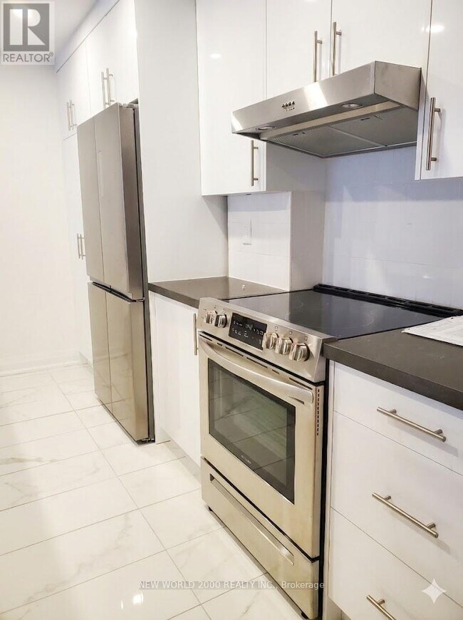 Building Photo - 88 Bernard Ave