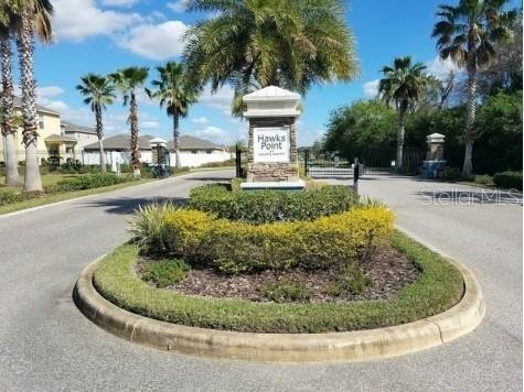 Foto del edificio - 2108 Golden Falcon Dr