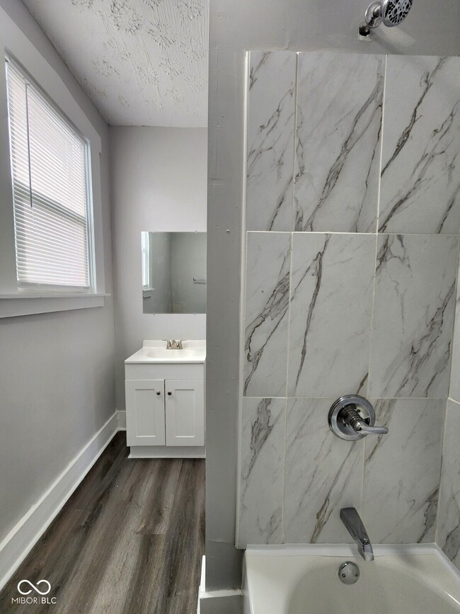 Building Photo - 133 W Hendricks St