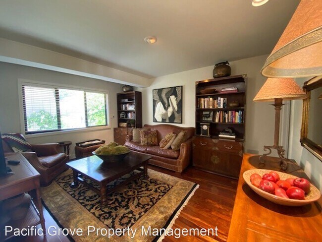Foto del edificio - 3 br, 3.5 bath House - 9688 Sycamore Court