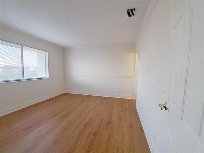 Foto del edificio - 3187 Coral Ridge Dr